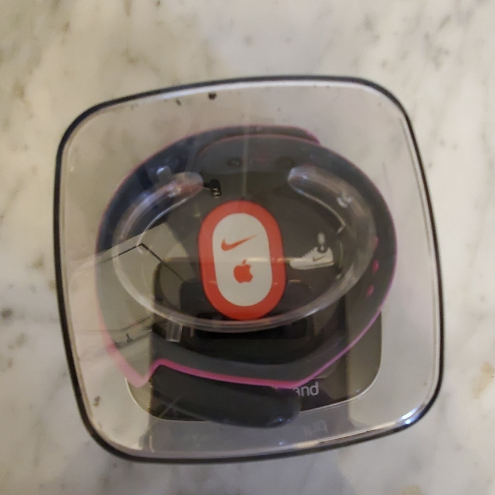 Nike activity tracker - Picture 3 of 4
